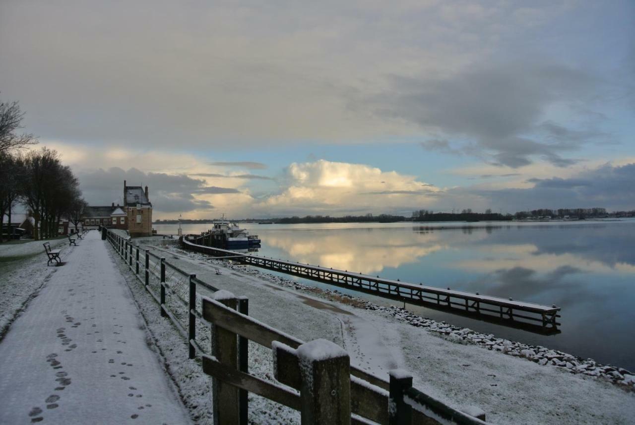 B&B Veers Buuten Veere Exterior foto